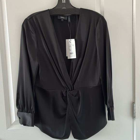 Theory New Satin Black Top size 8